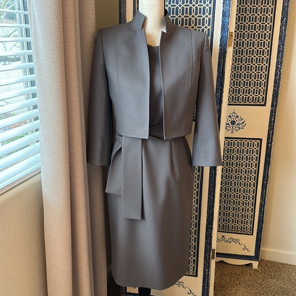 Anne Klein Dresses & Skirts - Anne Klein Gray Dress Suit